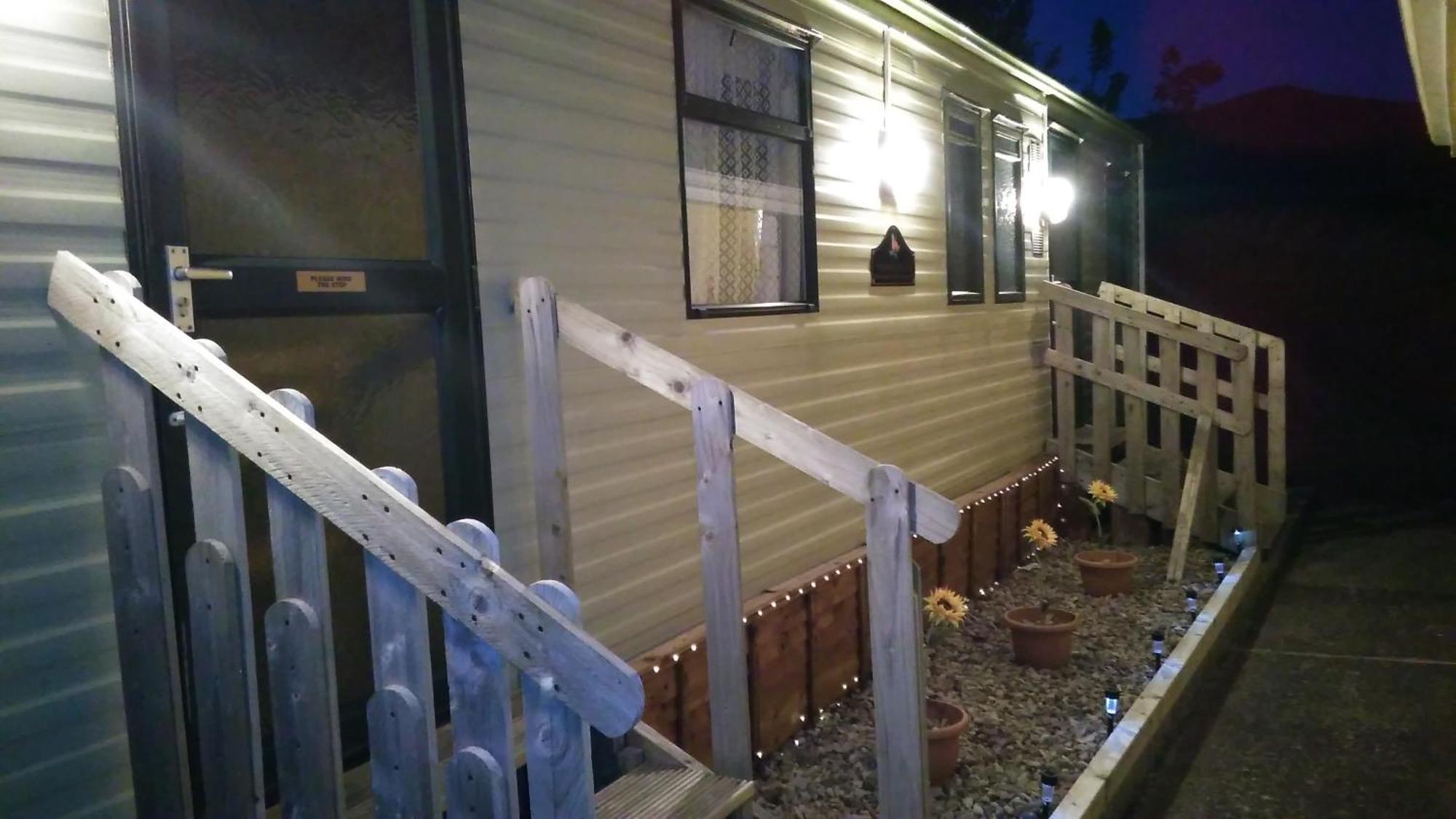 Cosy Chalet Mobile Home , Peace & Quiet Ντίνγκλε Εξωτερικό φωτογραφία
